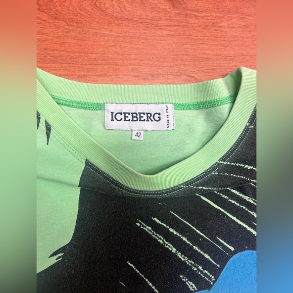 Vintage Donald Duck Iceberg T-shirt Made in Italy Size 42(M) - Picture 3 of 6